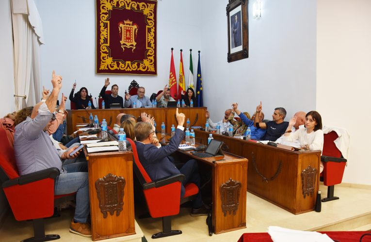 El pleno de octubre rechaza prorrogar el contrato con la empresa que actualmente presta el Servicio de Ayuda a Domicilio
