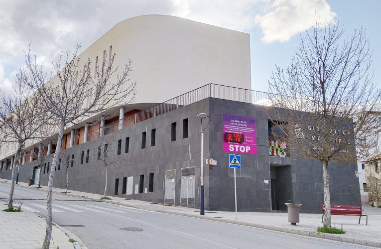 La Biblioteca Municipal de Baza mejora su red de datos y amplía la cobertura WiFi en todo el edificio – Excmo. Ayuntamiento de Baza