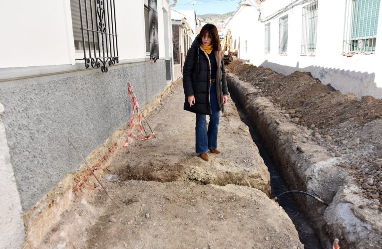 El Ayuntamiento moderniza las instalaciones municipales en la calle Javier Molina, junto al cuartel de la Guardia Civil
