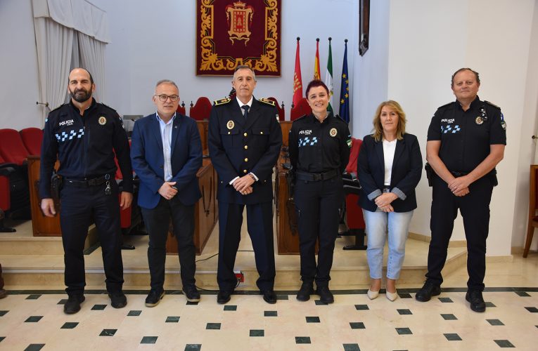 Toman posesión dos nuevos oficiales de Policía Local en el Ayuntamiento de Baza – Excmo. Ayuntamiento de Baza
