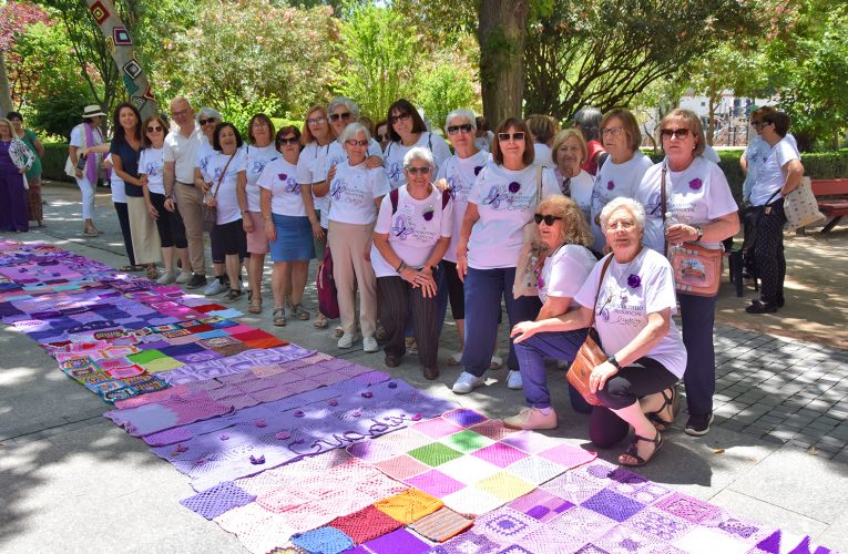 26 asociaciones de mujeres de Granada se han dado cita en Baza en el III Encuentro Provincial de Tejedoras – Excmo. Ayuntamiento de Baza