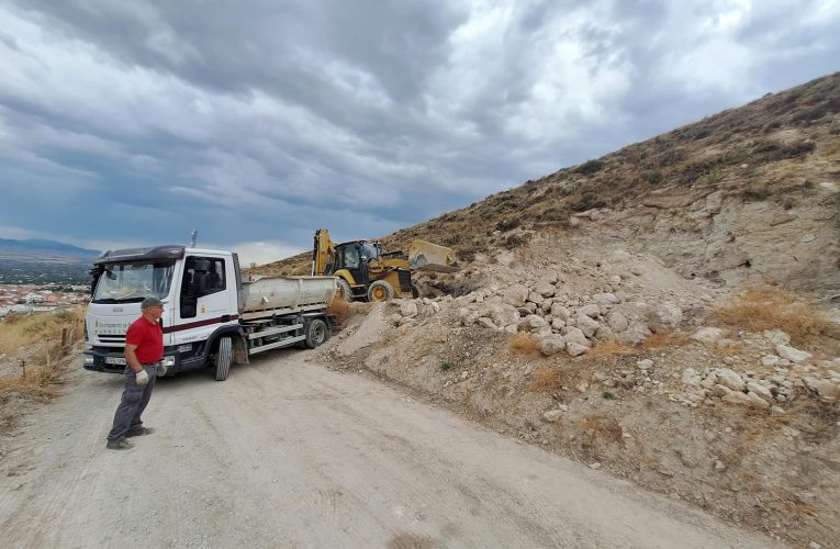 El Ayuntamiento sigue apostando por el yacimiento paleontológico Baza 1, donde el lunes 21 de septiembre se inicia la décima campaña de excavaciones