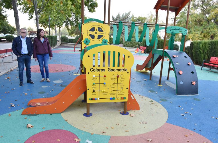 La concejalía de Urbanismo sigue mejorando los parques infantiles de la ciudad – Excmo. Ayuntamiento de Baza